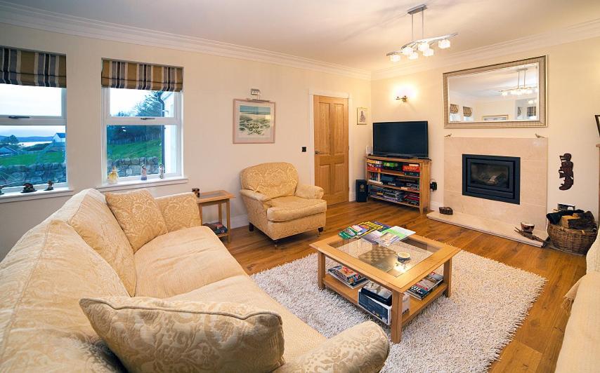 ゲイロック Muldoanich Bed & Breakfast エクステリア 写真